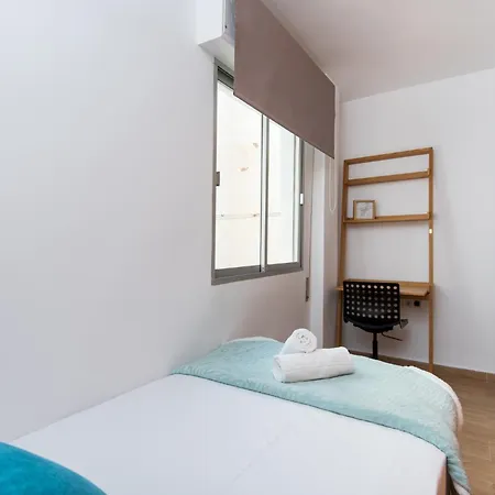 New 7th Corner Center For Groups Appartement