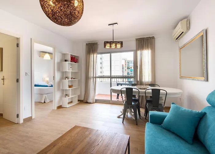 New 7th Corner Center For Groups Apartment *