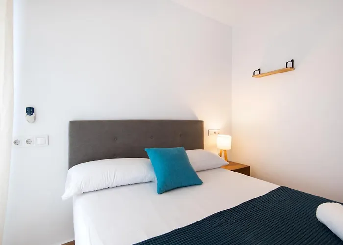 Apartment New 7th Corner Center For Groups