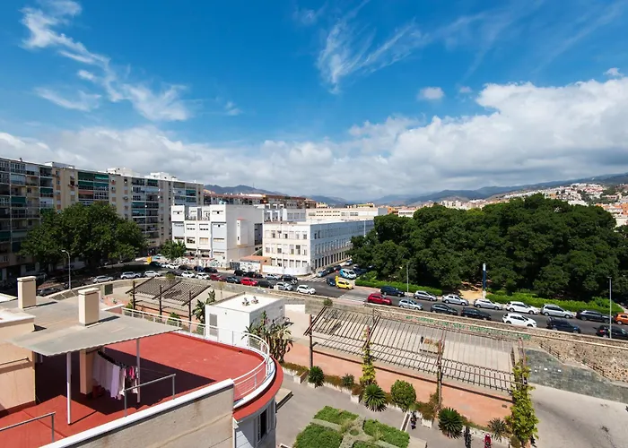 New 7th Corner Center For Groups * Malaga